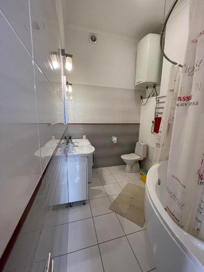 كييف Amazing Passage Apartments المظهر الخارجي الصورة
